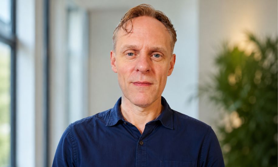 Barney Ronay