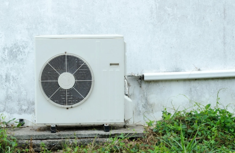 9 Warning Signs Your Air Conditioner Needs Professional Repair Before Summer