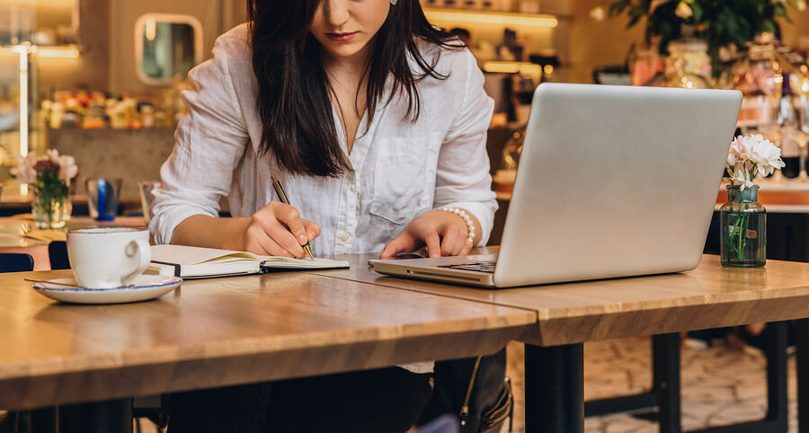 PMP Certification in UK: Weekday vs Weekend Training Options Compared