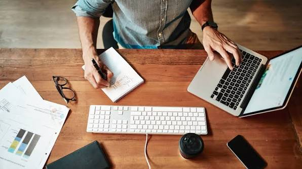 From Long Recordings to Clear Written Takeaways
