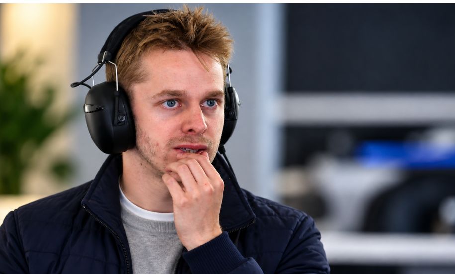 Alex Brundle